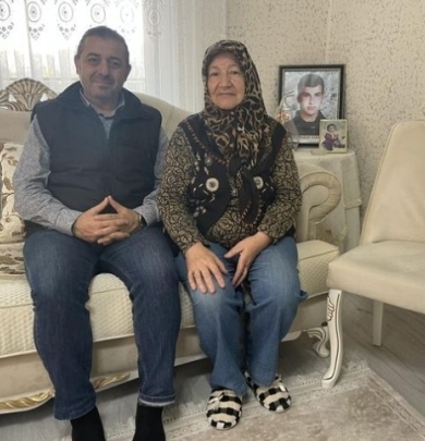 Başkanımız Savaş KARABALİ, Şehit J.Er Hakan KARAKAYA'nın Evini Ziyaret Etti